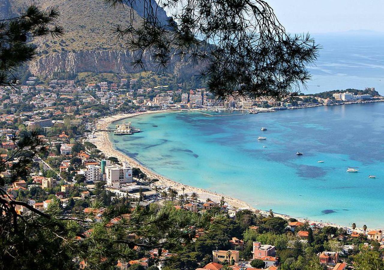 Hospedagem domiciliar La Favorita - Ben Collegato Con L'aeroporto, La Di Mondello E Il Centro Citta Palermo